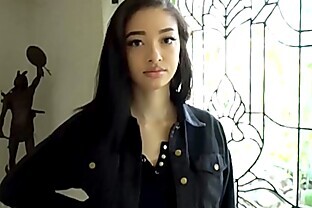 Kinky Family - Baiser Stepsis Scarlett Bloom Avant la Fête 12 min