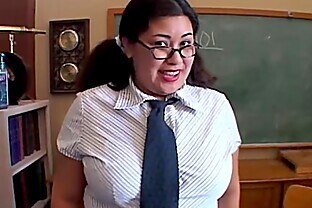 Big Belly and Boobs Asian BBW Has Very Juicy Pussy