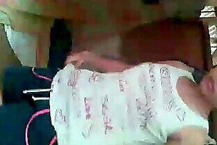 Gleni Exposes Herself for Money